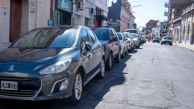 Paraná lanzó la licitación para un nuevo sistema de estacionamiento medido.