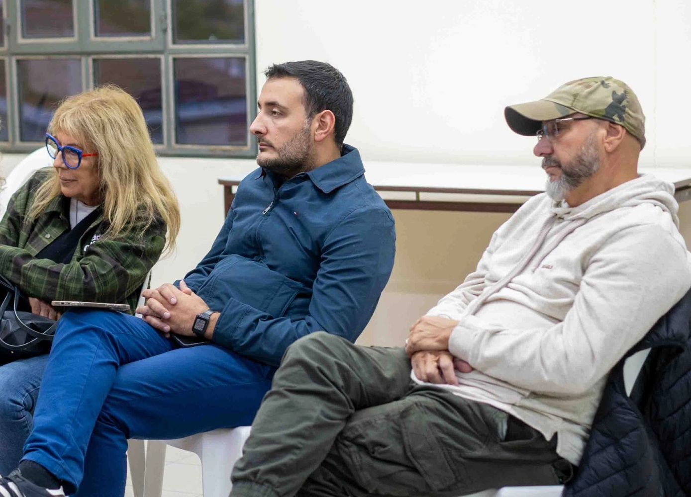 Reunión Municipio, Policía y Vecinos de Arroyito