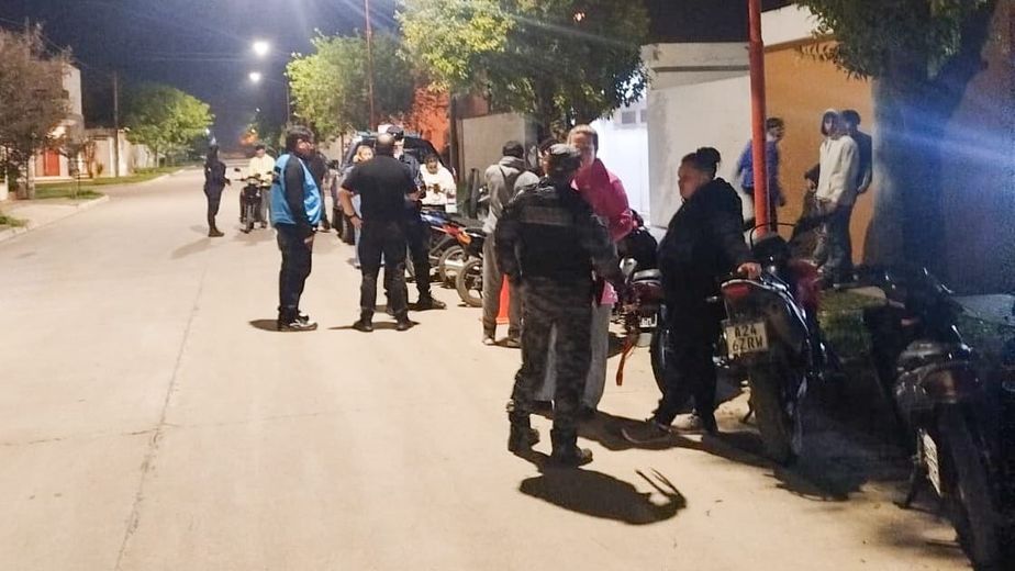 Durante el fin de semana, la Policía secuestró varios automóviles y motocicletas en operativos en la vía pública