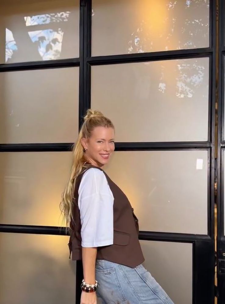Nicole Neumann eligió la prenda tendencia de la temporada y arrasó likes en Instagram