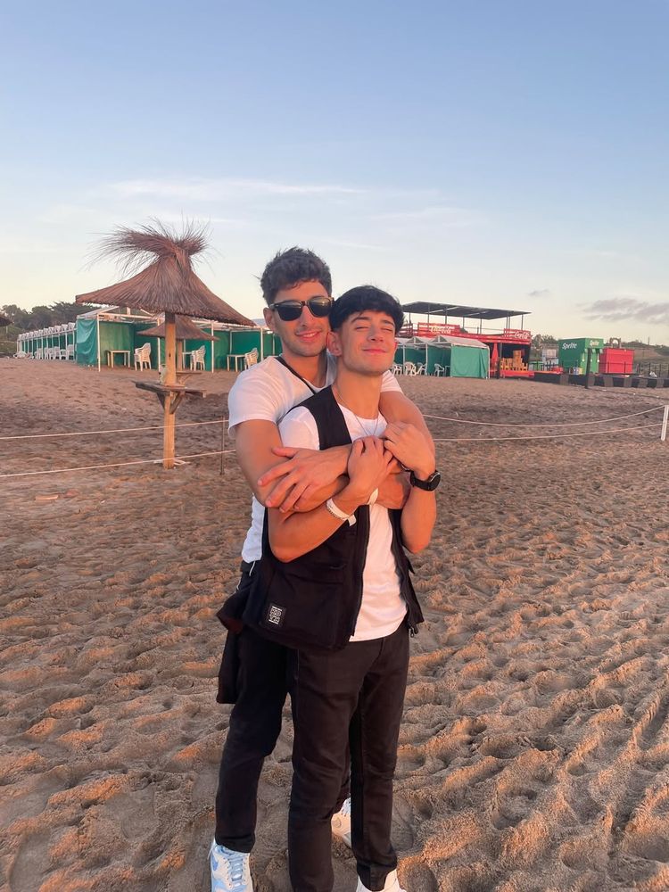 El influencer que presentó a su novio