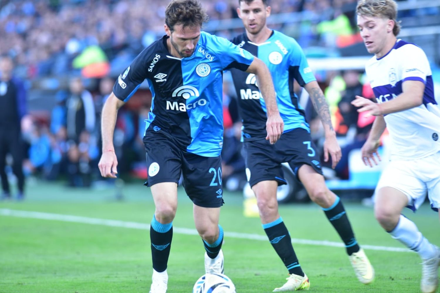 A Belgrano le costó muchísimo ante Gimnasia. Uno de los que no funcionó fue el "Mudo" Vázquez.