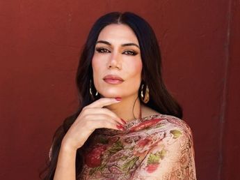 Flor de la V arrasó con un corset celeste y blanco para alentar a la Selección Argentina