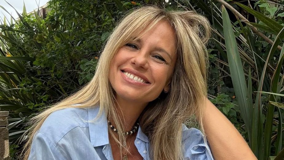 Mariana Fabbiani se sumó a la combinación tendencia de la temporada primavera-verano y deslumbró con un conjunto "boho chic"