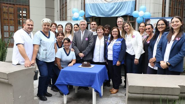 En el último año, la brigada aplicó más de 107 mil dosis, fortaleciendo el acceso a la vacunación en distintos puntos de la provincia.