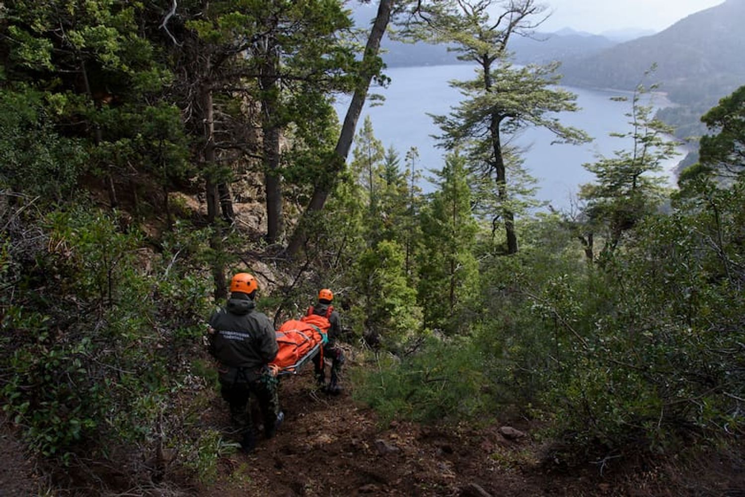 El ascenso al cerro Ventana se inicia al sur de Bariloche, sobre la ruta 40.