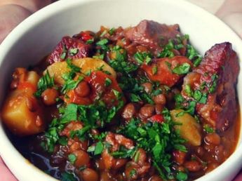 Guiso de lentejas: la receta infalible de Paulina Cocina para combatir los primeros fríos