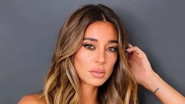 Sol Pérez eligió un vestido con espalda al descubierto y arrasó con un look total black