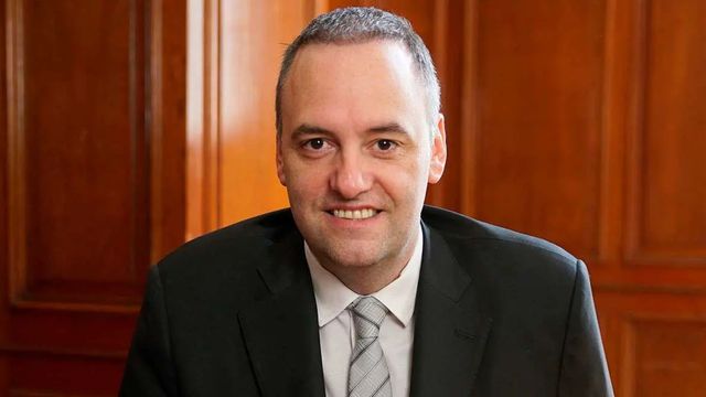 Manuel Adorni en su informe de gestión
