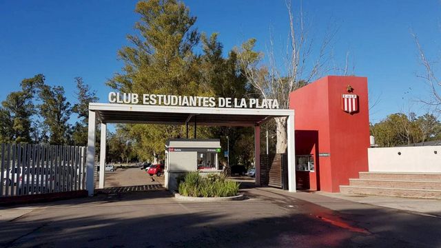 Una joven denunció por abuso a un profesor de boxeo de Estudiantes de La Plata: el desgarrador testimonio de la víctima.