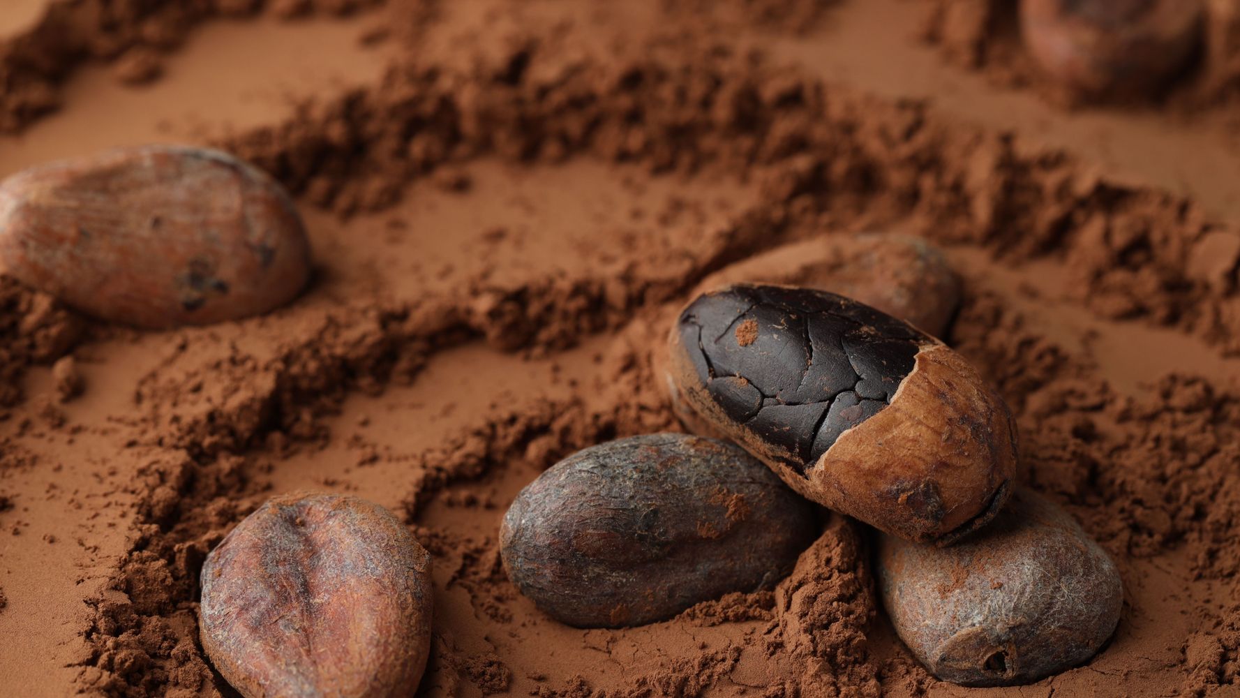 Por qué es ideal combinar chocolate con café en la pastelería.