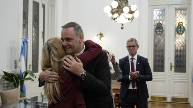 Adorni, Karina Milei y Martín Menem