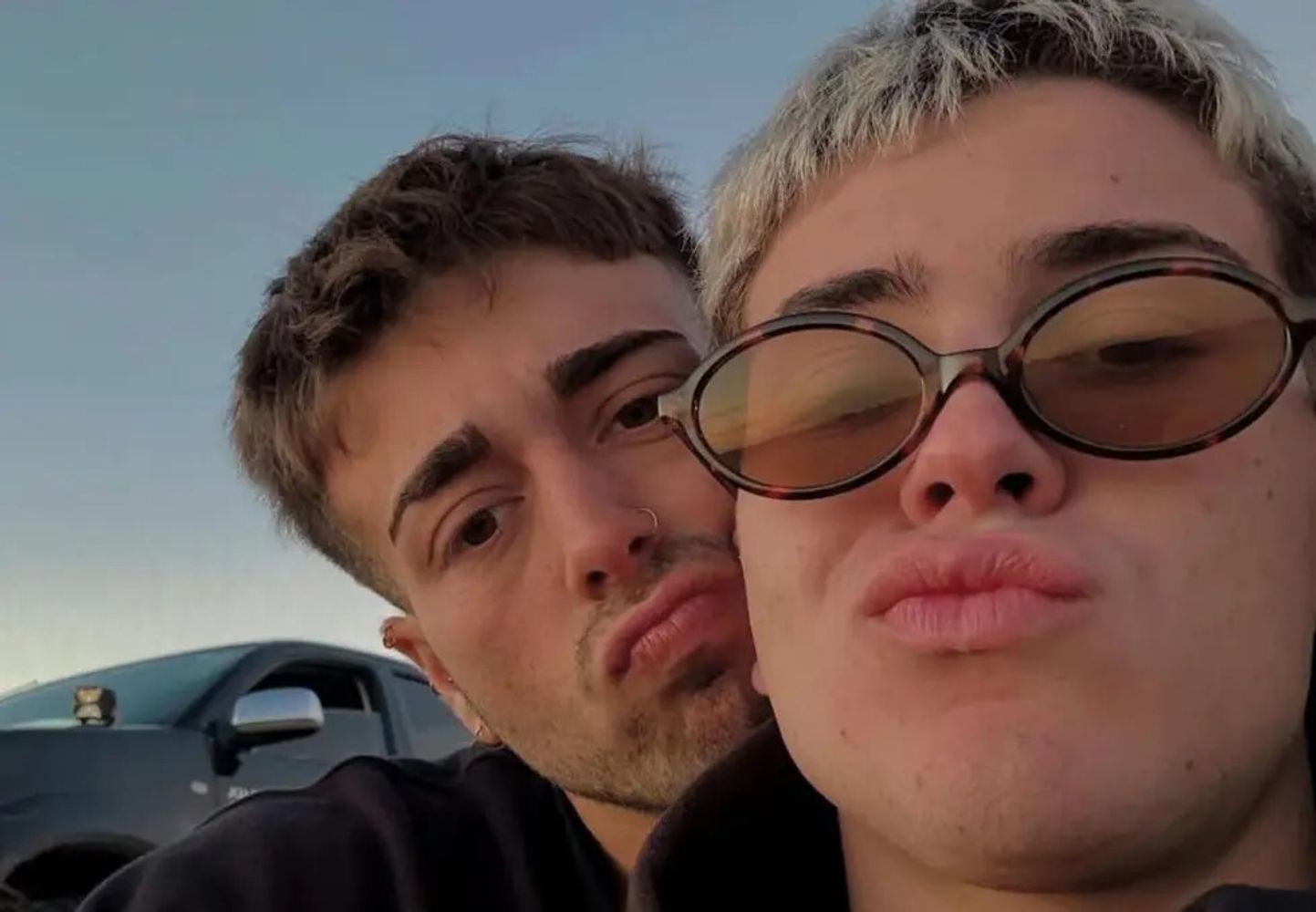 Juan Otero y su novio