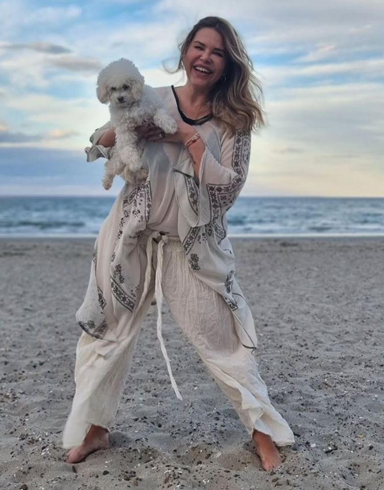 Nazarena Vélez desbloqueó una nueva tendencia y deslumbró con  el look boho chic de la temporada