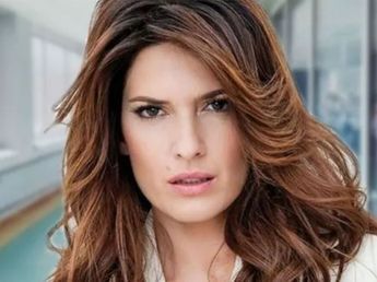 Isabel Macedo eligió el look más sofisticado del otoño y dio cátedra de estilo con un corset y pantalón de cuero
