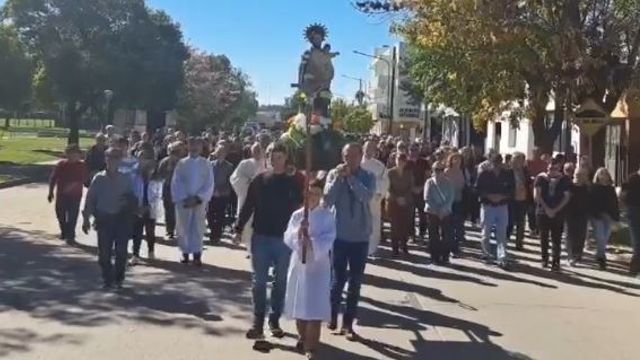 Se realizó la Misa y Procesión en honor a San José en Arroyito en el Día del Trabajo