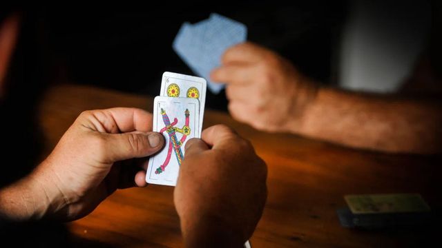 Lo que empezó como un juego terminó en tragedia: mató a su amigo de una puñalada.