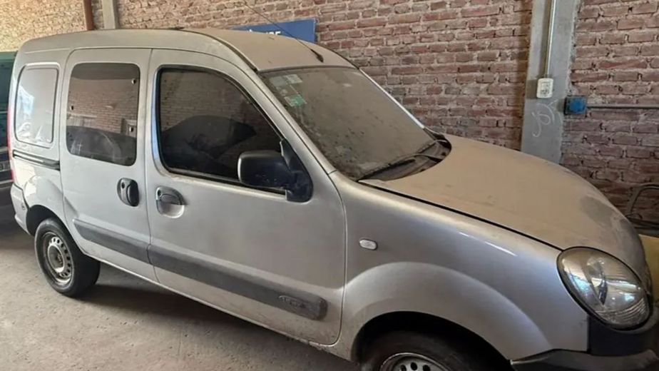 Una mujer disimuló el robo de su auto y fue detenida.