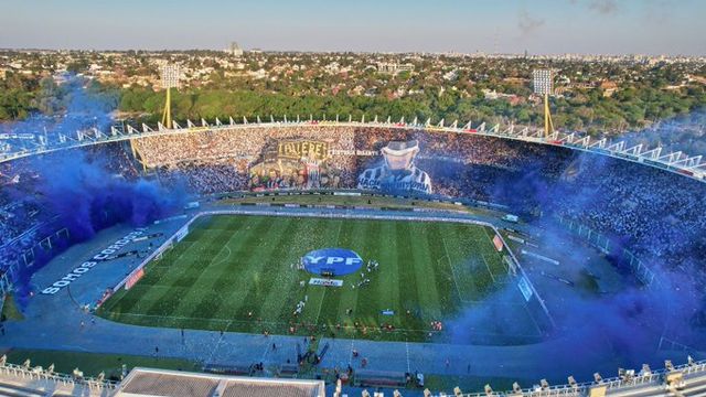 Se viene el clásico, hasta aquí sólo con público de Talleres. Pero el Luifa Artime pidió una tribuna para Belgrano.