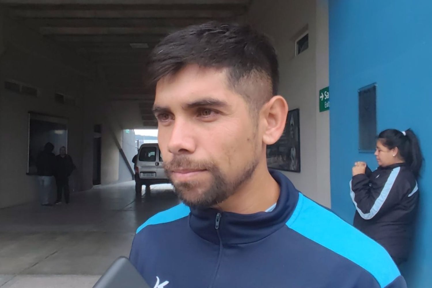 "Mantener el enfoque y la intensidad" es fundamental para lograr resultados, dice el delantero del “Lobo” jujeño, Axel Pinto.