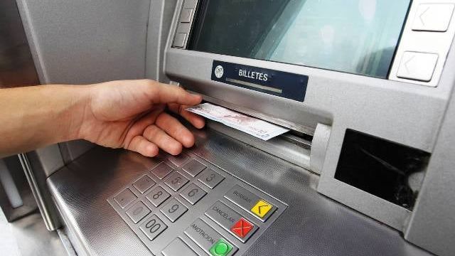 El sueldo de junio llega con aumento para los estatales.