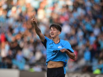 La joya de Belgrano que anotó su primer gol y se ilusiona para el clásico con Talleres: "Algo único"