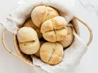 Pan sin harina y listo en 15 minutos: receta fácil, rápida y con solo 3 ingredientes