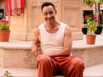 Así es la casa de Luciano Pereyra: estilo colonial, estudio de grabación propio y animales por doquier