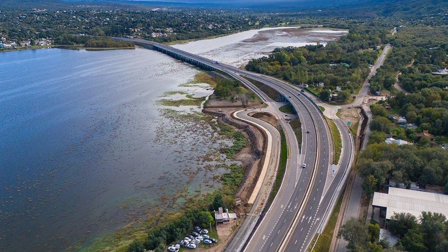 Obras en la Autovía Punilla: hay desvíos en el cruce con Ruta 38