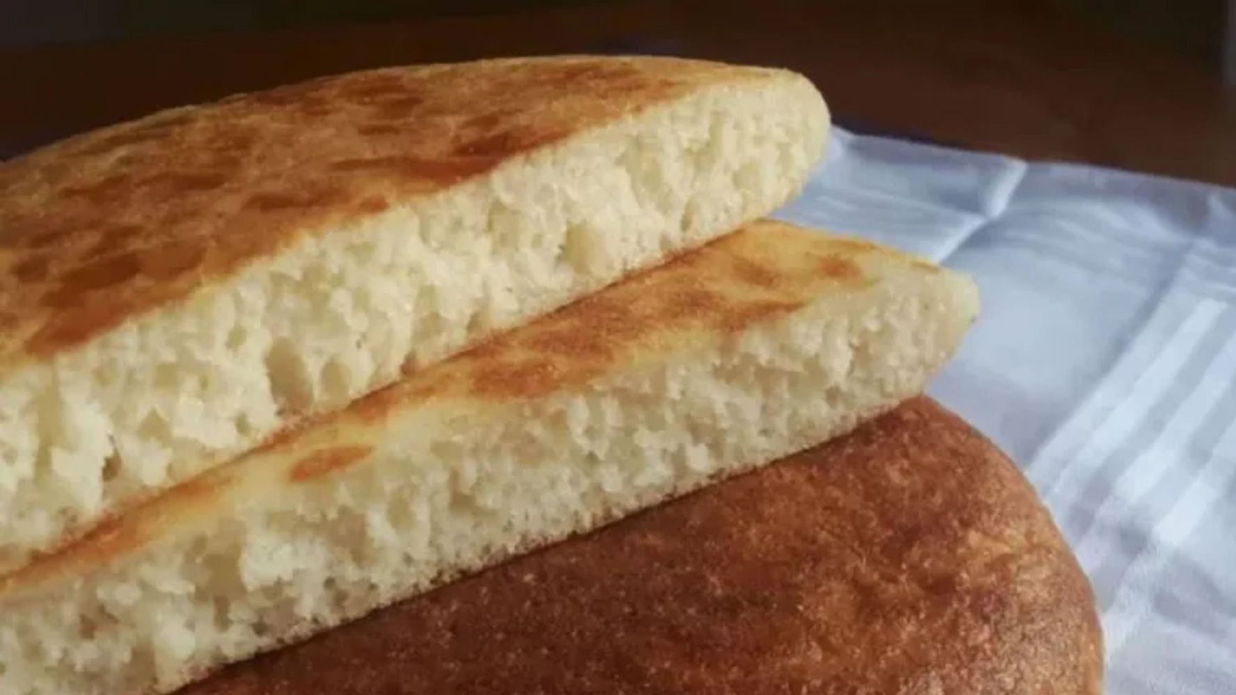 Este pan casero es muy fácil de hacer.