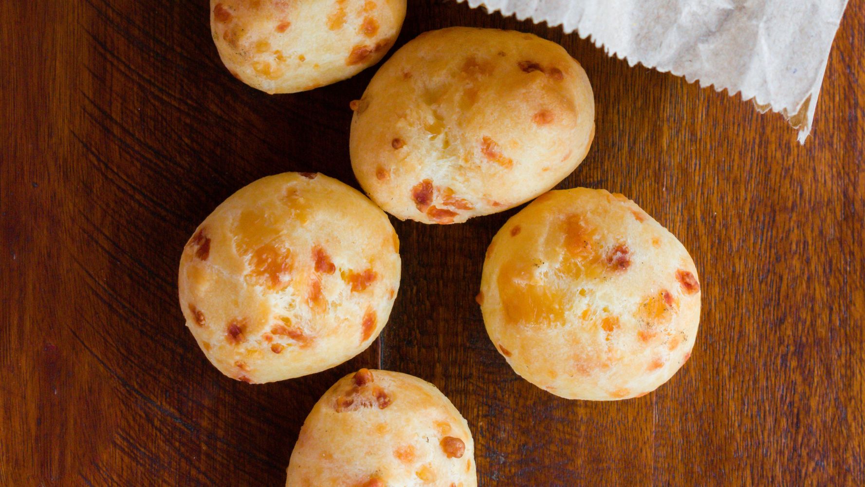 Sin ensuciar mucho y con pocos ingredientes, se obtiene un resultado de panadería.