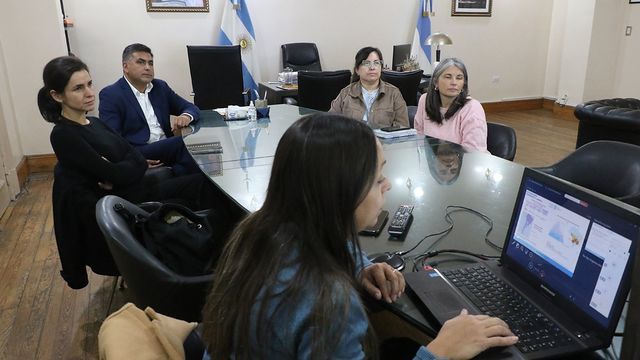 Salud pidió reforzar la vacunación antigripal y los cuidados básicos ante el aumento de enfermedades respiratorias.

