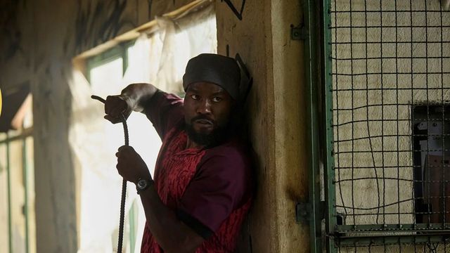 Yahya Abdul-Mateen II protagoniza esta intensa historia de acción y venganza en Netflix.