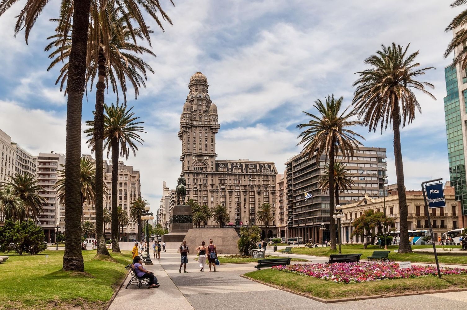 Montevideo será uno de los escenarios principales de la nueva serie de Netflix ambientada en el año 2047.