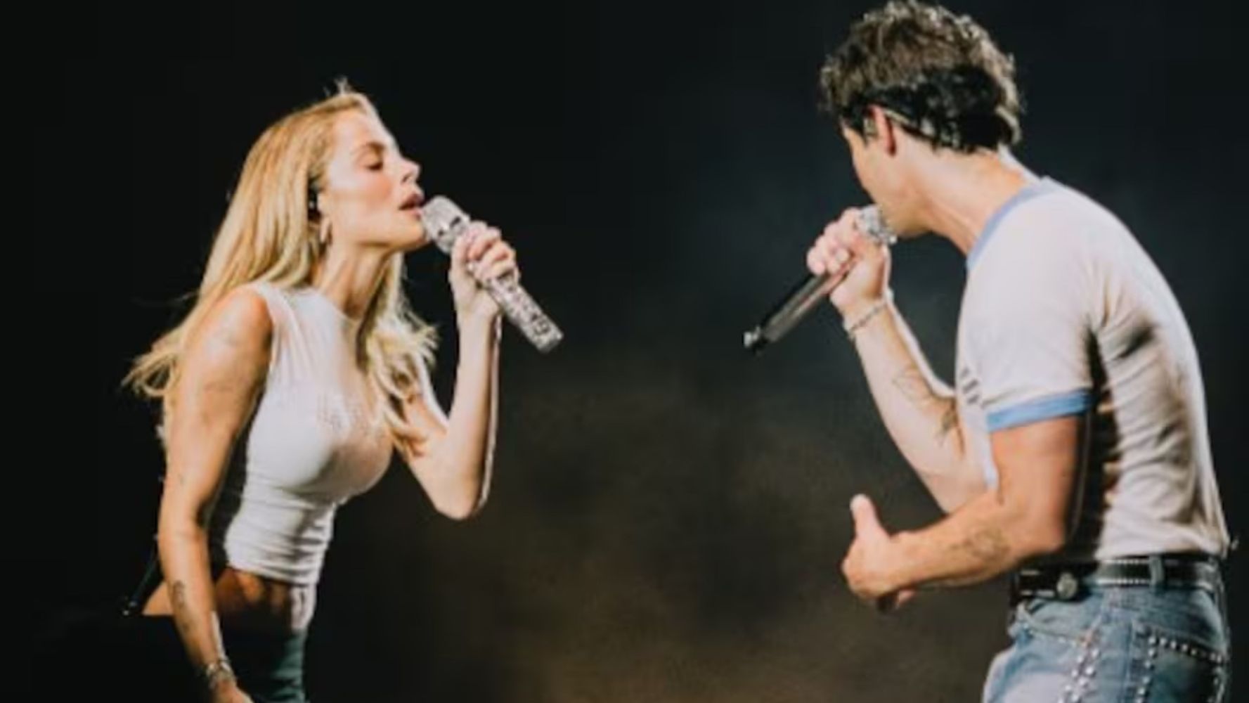 Tini y Joe Jonas.