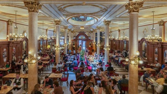 El bar porteño donde Madonna filmó Evita que es el plan ideal para el fin de semana: qué comer y dónde queda