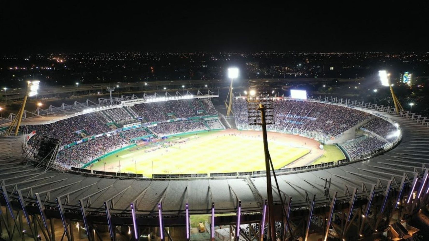 El Kempes se prepara para recibir una fiesta por los octavos de final del Torneo Apertura 2026 en el clásico Talleres-Belgrano.