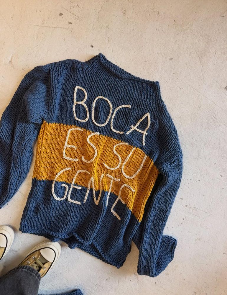 Azul y amarillo: Griselda Siciliani se sumó al sweater viral de Boca y arrasó en Instagram