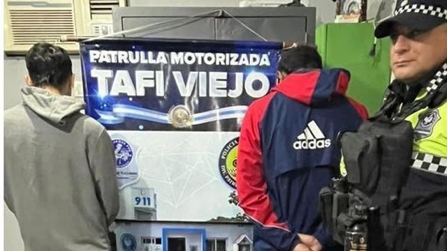 Los demorados tienen 19 años y fueron interceptados en la zona de avenida Roca y avenida Perú.