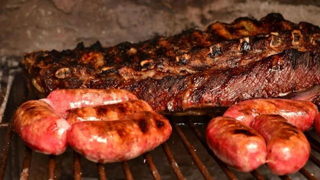Cuánto sale hacer un asado en Córdoba.