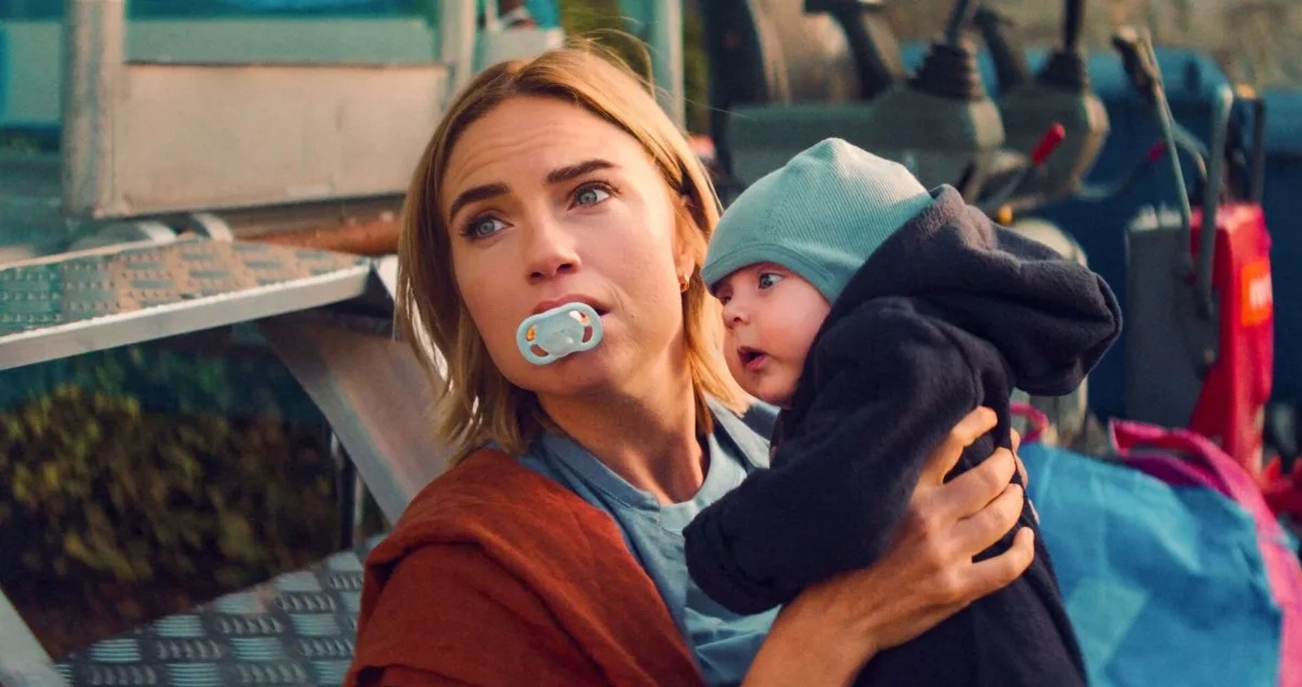 Humor, romance y maternidad se mezclan en una de las miniseries más originales de Netflix.
