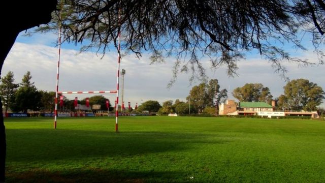 Denuncian despidos en un reconocido club de Córdoba.