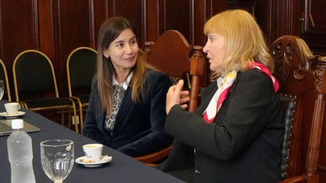 doctoras Rodriguez Campos y Cristina Grunauer