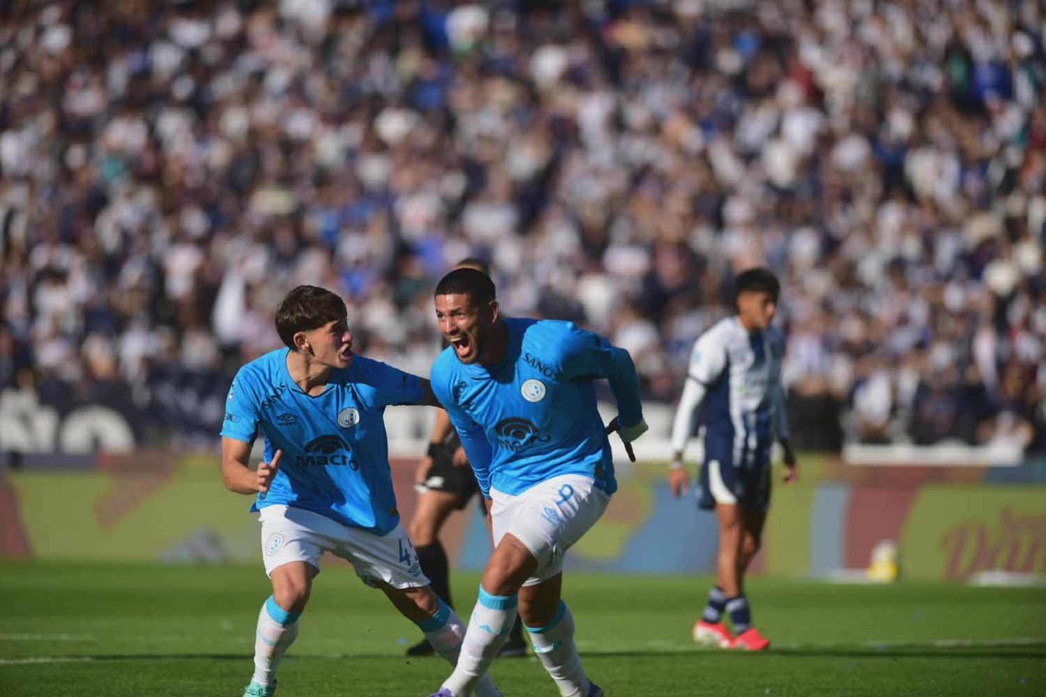 El festejo de Lucas Passerini, postal que quedó inconclusa en el Talleres-Belgrano.