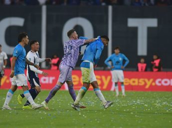 El Talleres-Belgrano terminó con tres expulsados y un final turbulento