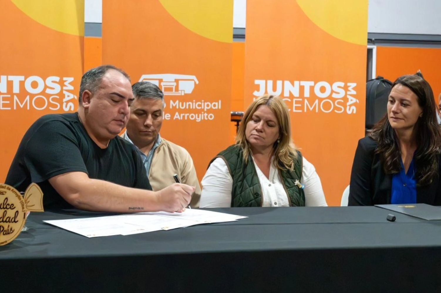 Nicolás Moreno dejó los cargos de Jefe de Prensa y Protocolo y Subsecretario de Cultura de Arroyito