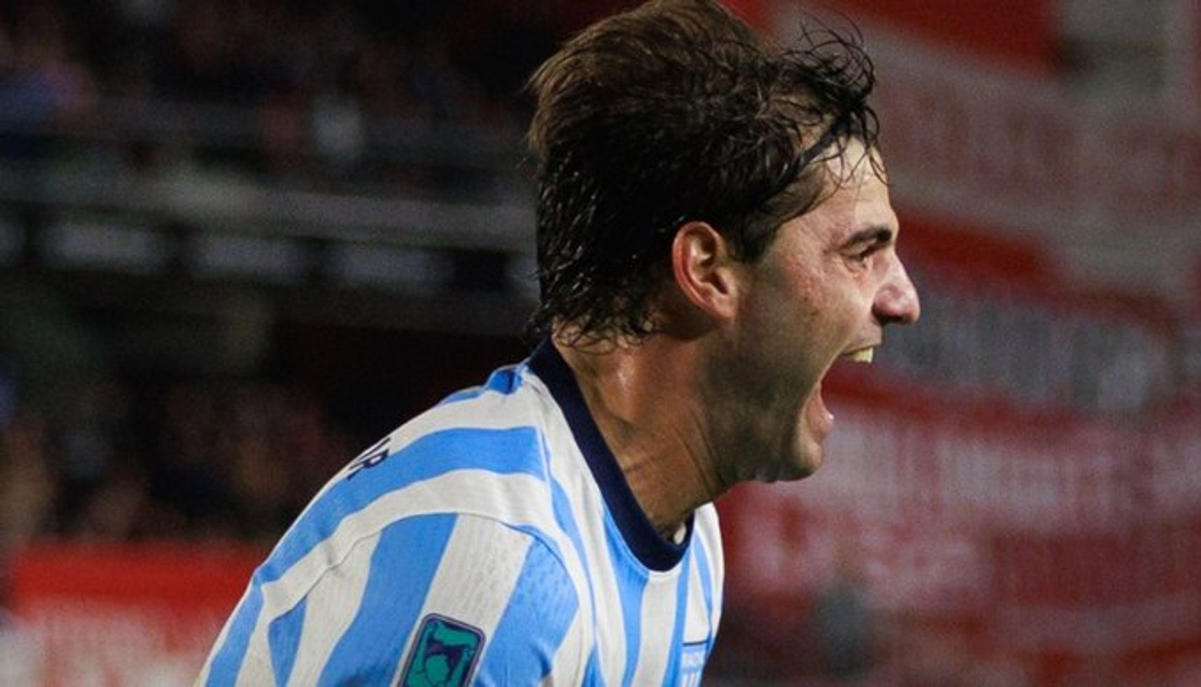Santiago Sosa lo festeja con el alma. Racing derrotó a Estudiantes en La Plata y se metió en cuartos.
