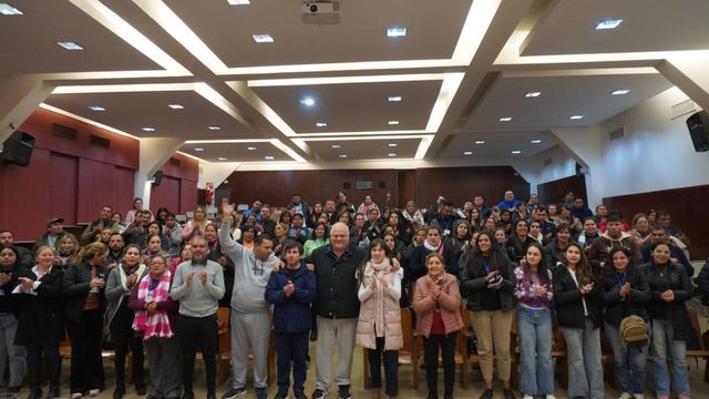Masso cuestionó el modelo nacional y defendió una política provincial orientada a cuidar el trabajo y la dignidad.
