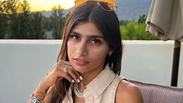 Mia Khalifa apostó por un look camuflado burló los flashes y arrasó con la prenda más audaz de la temporada