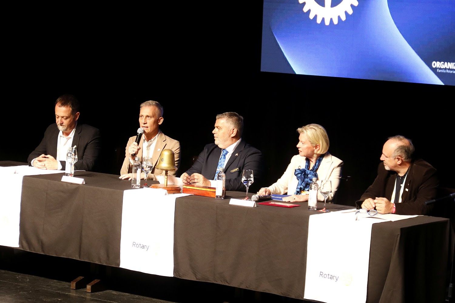Villa Carlos Paz recibió a más de 500 rotarios en una conferencia internacional por la paz.